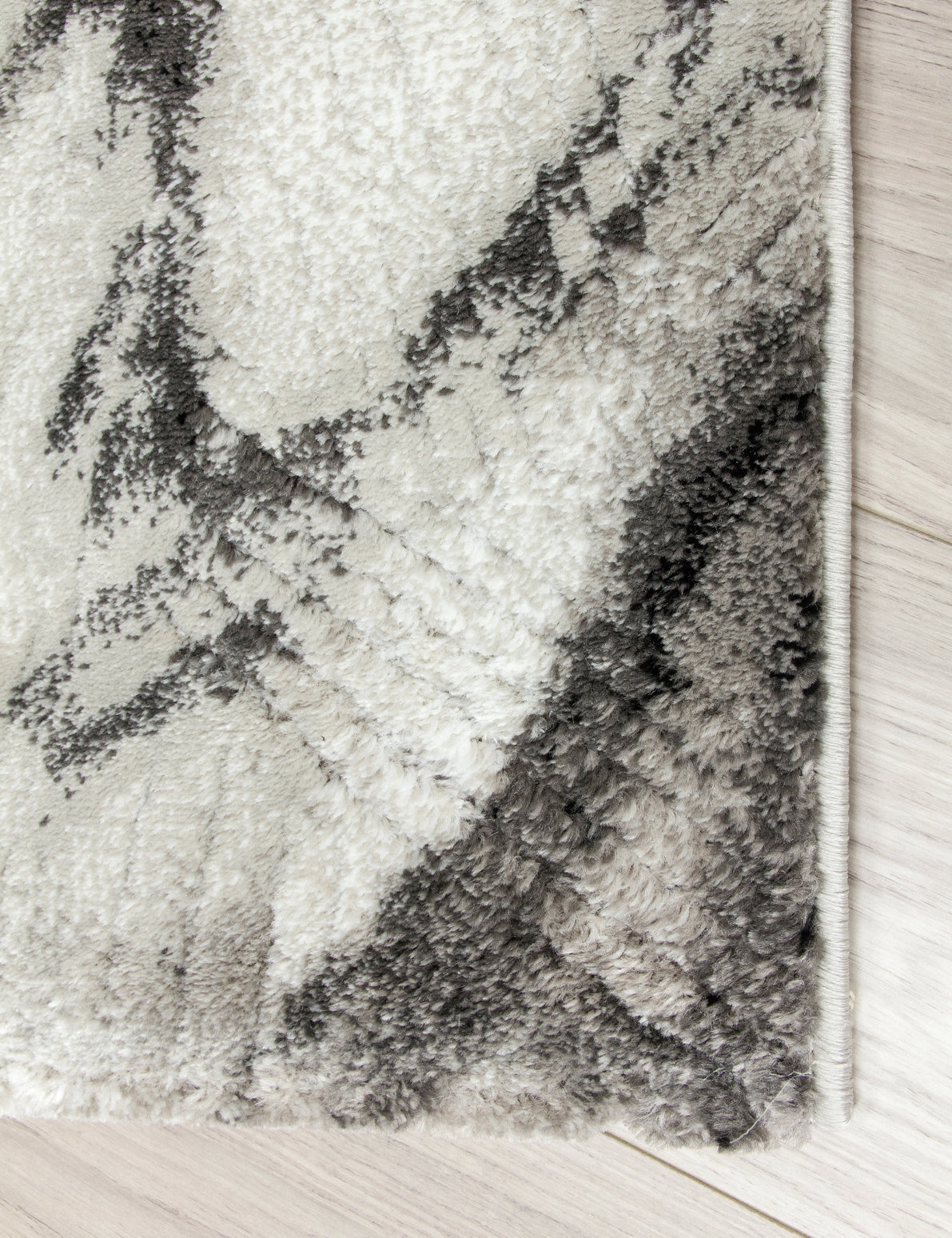 Bellini Quartz Light Grey Rugs