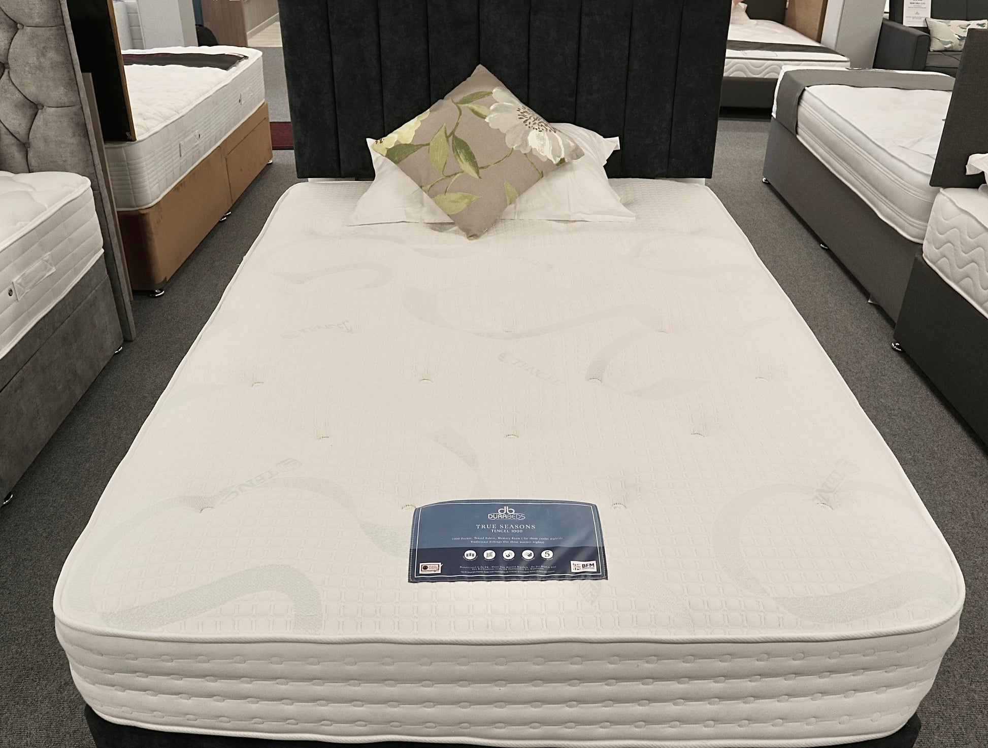 divan bed with headboard