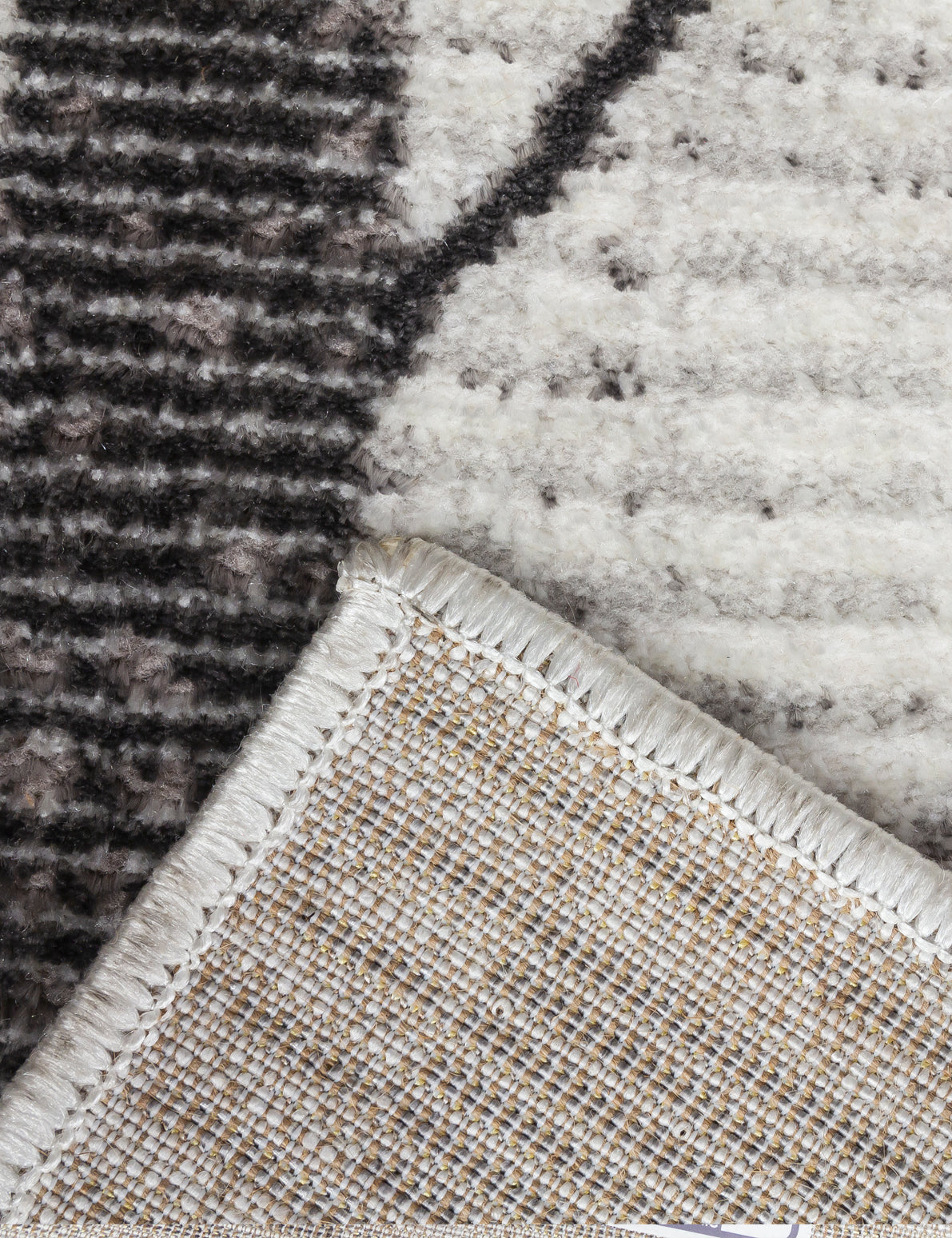Glitz Art Deco Grey Rugs