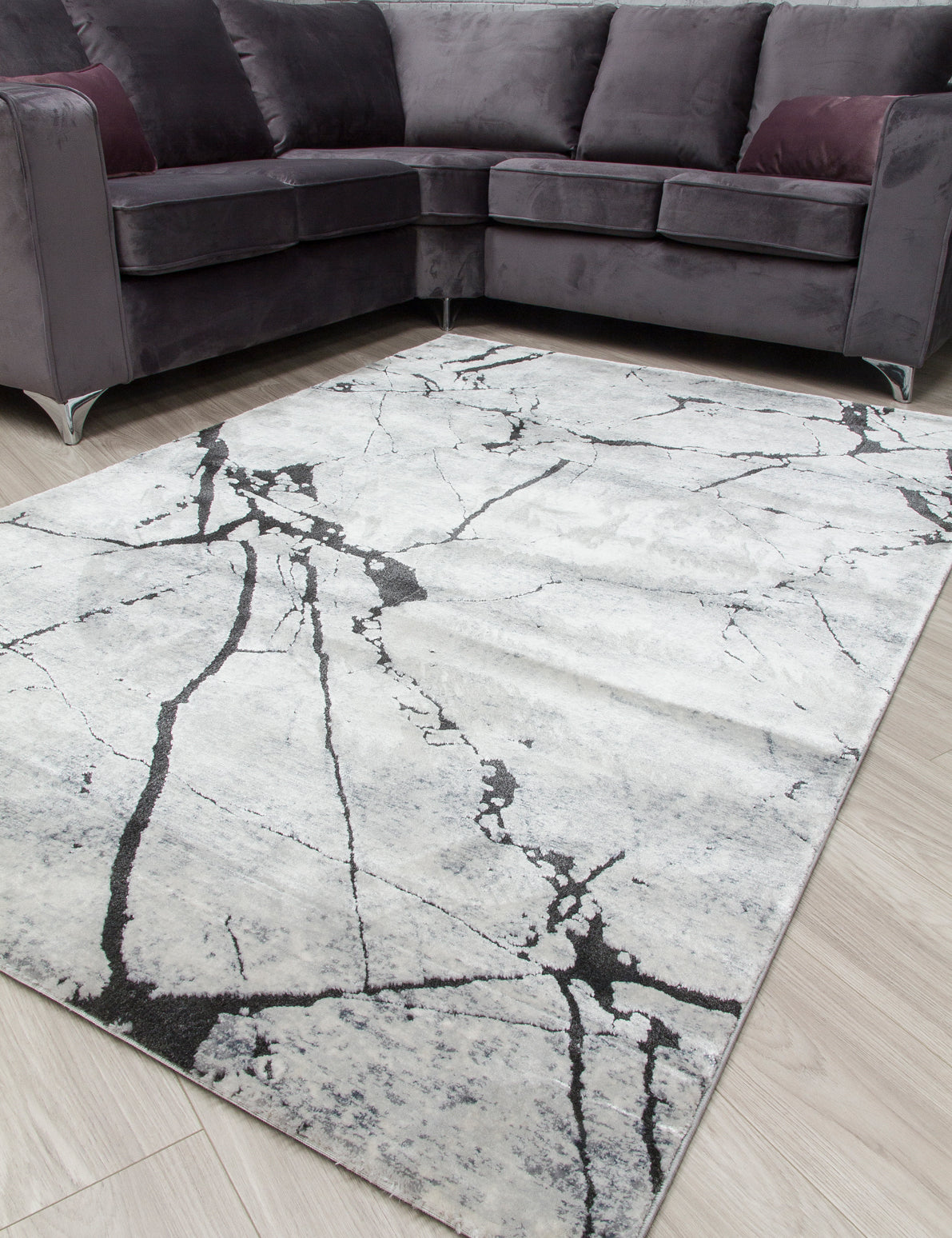 Rococo Glacial Anthracite Rugs