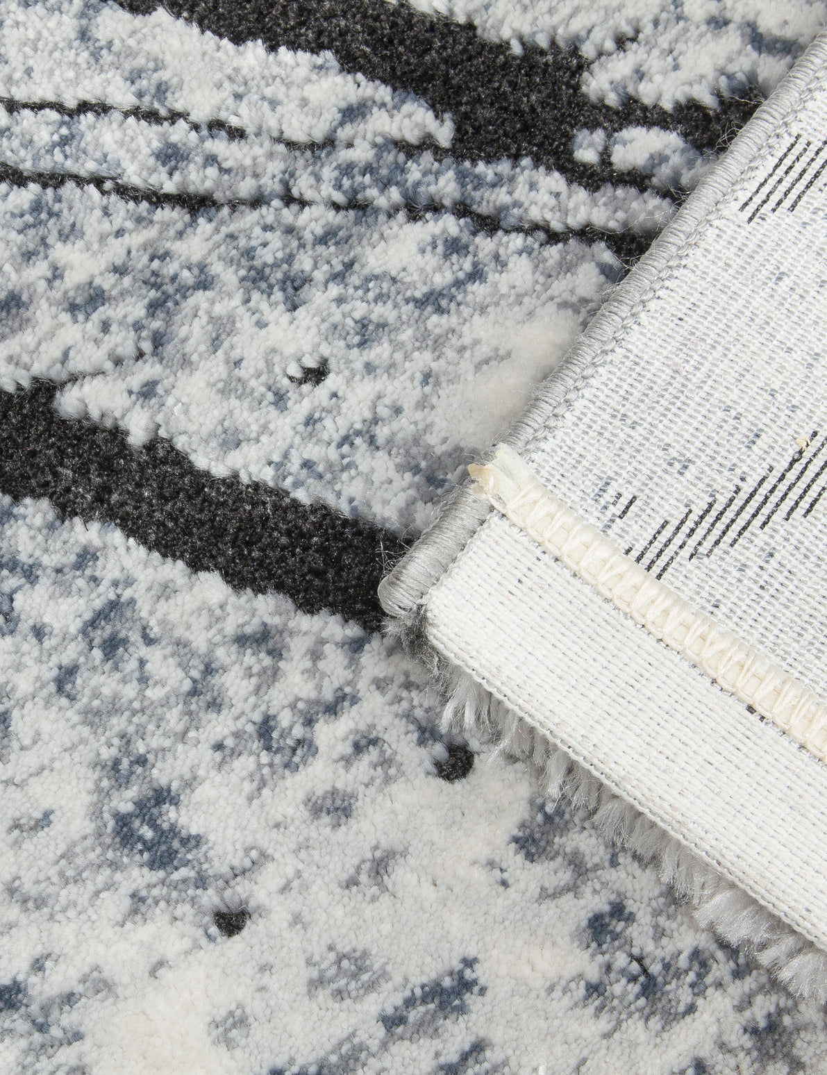Rococo Glacial Anthracite Rugs