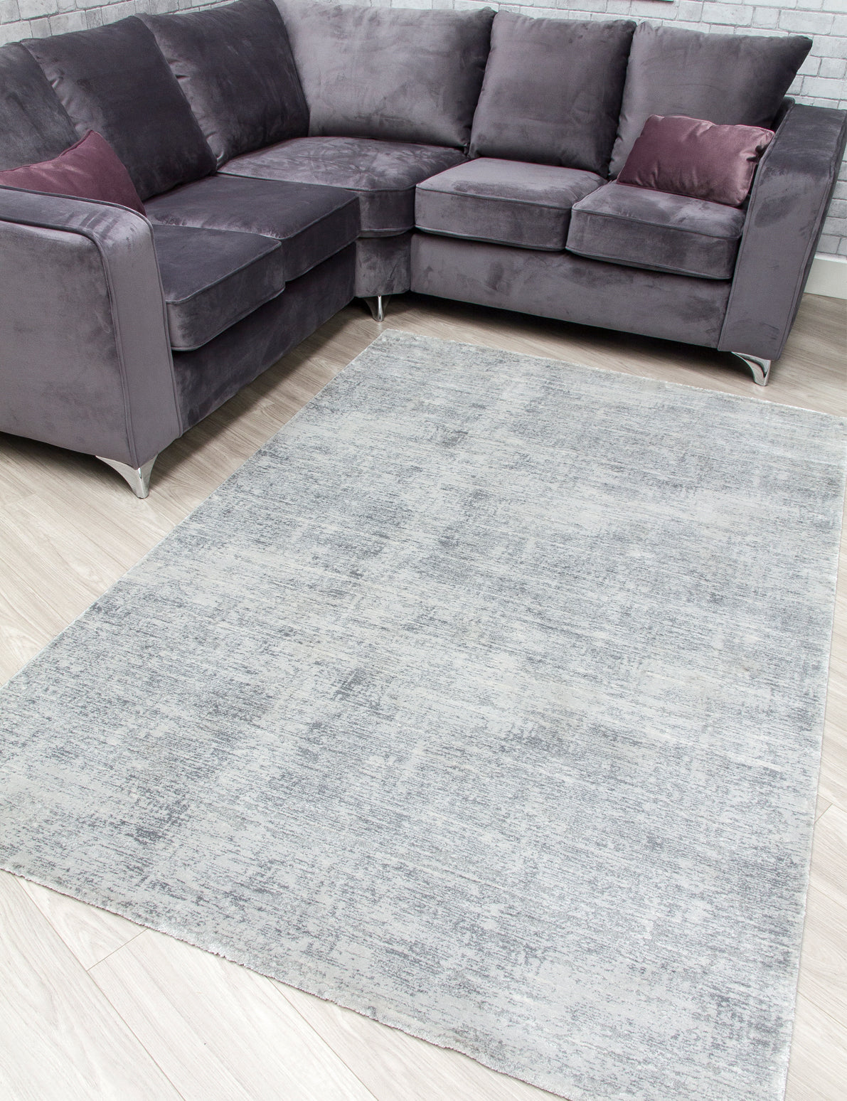 Rococo Glossi Grey Rugs