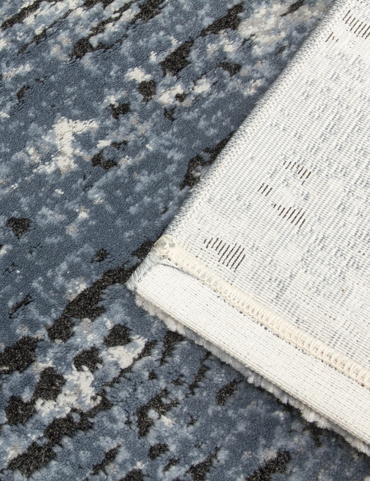 Rococo Obscura Grey Rugs