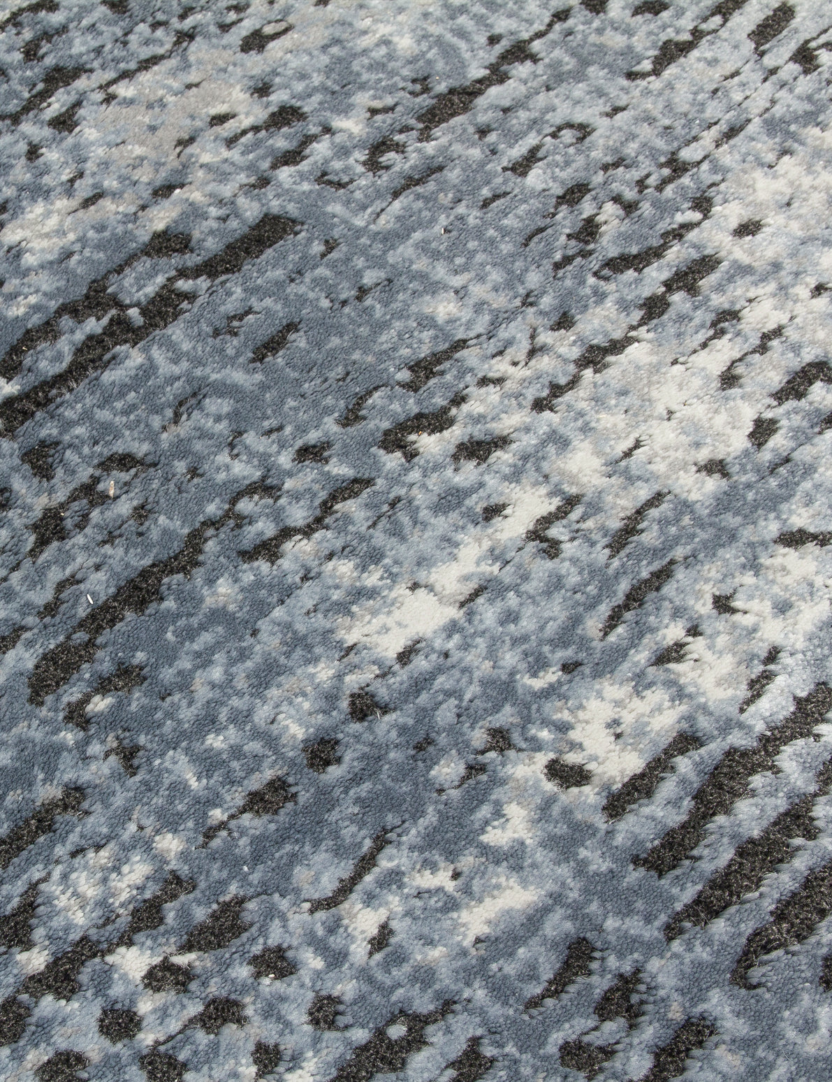 Rococo Obscura Grey Rugs