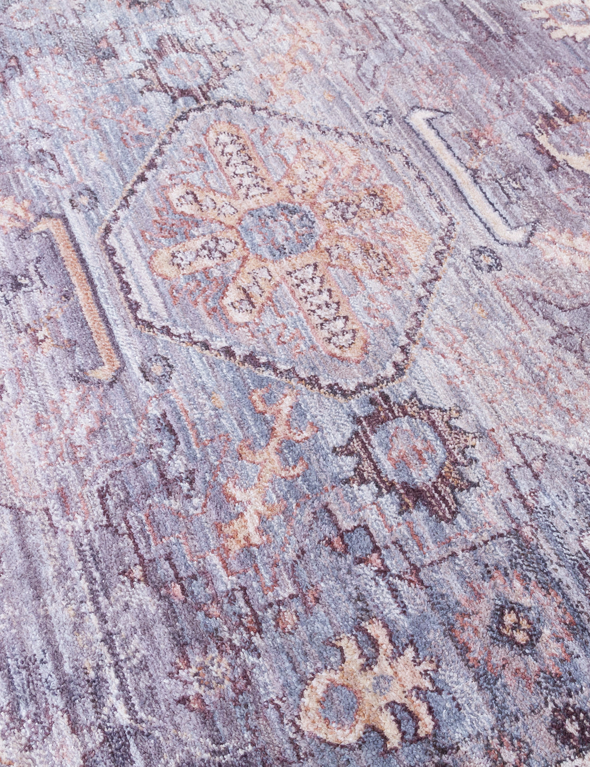 Kashmera Gisele Rugs