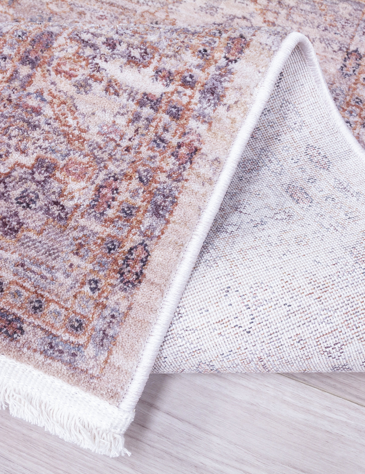 Kashmera Vesper Rugs