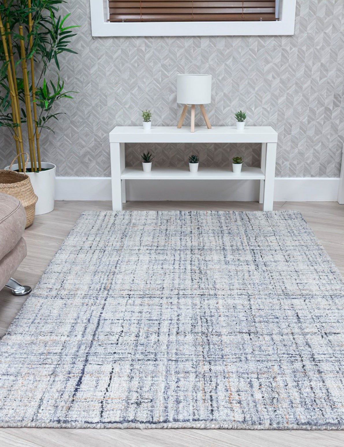 Lira Ivory Grey Rugs