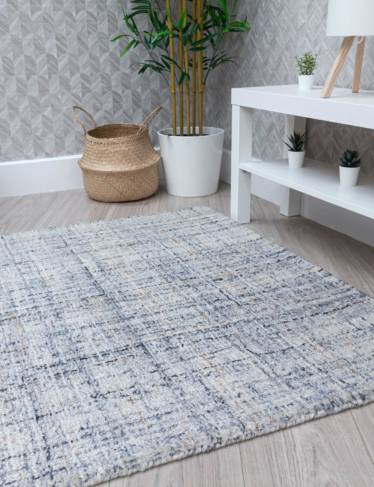 Lira Ivory Grey Rugs