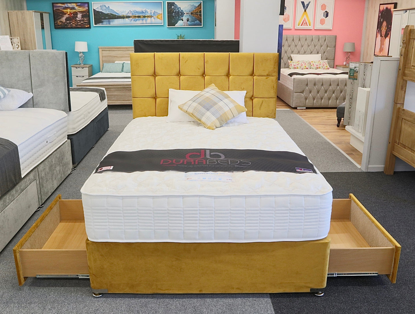 Dura Beds Divan Bed & Cube Headboard Set