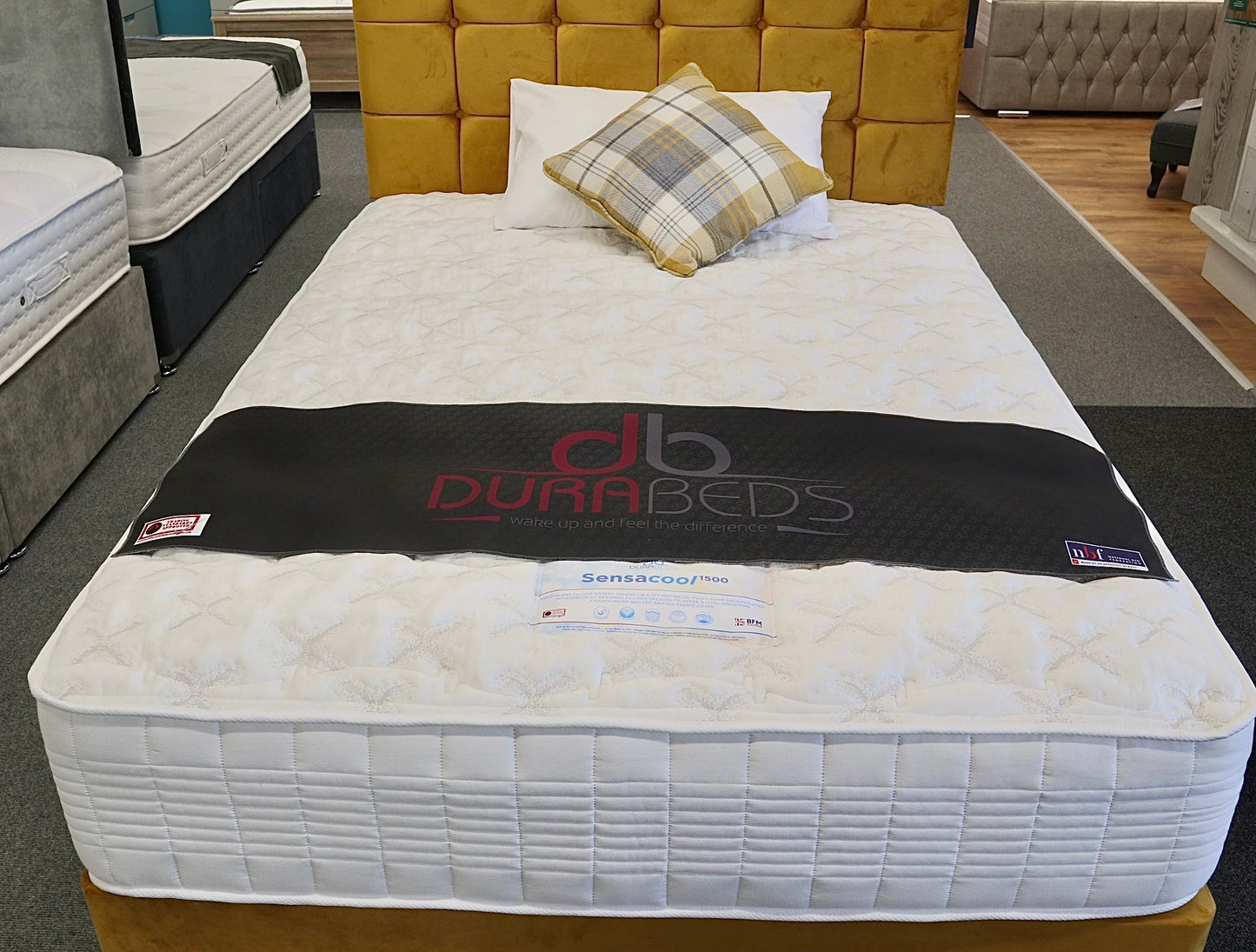 Dura Beds Divan Bed & Cube Headboard Set
