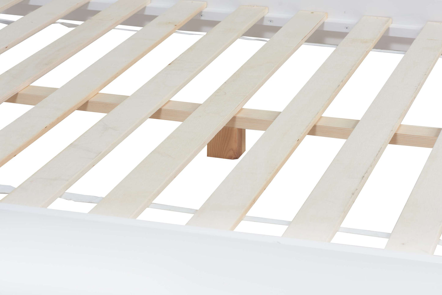 Darwin 4 Poster White Wooden Bed