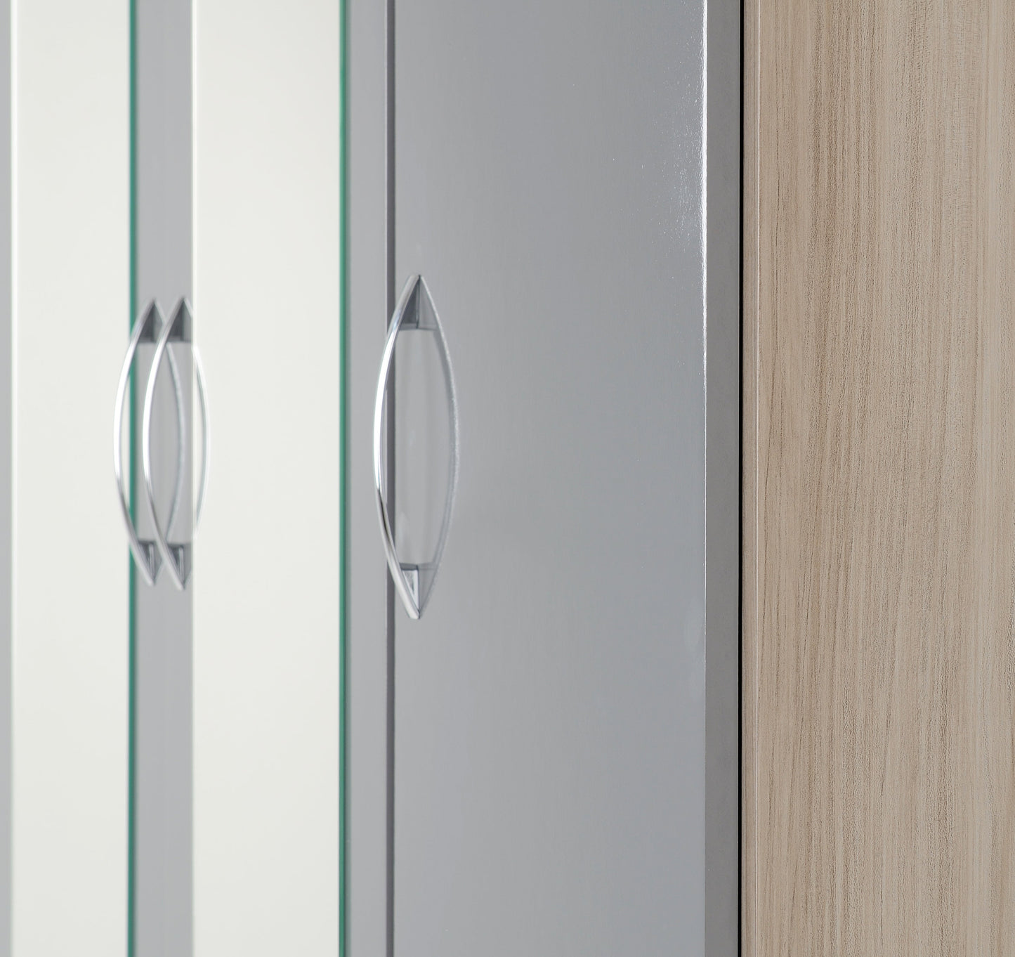 Nevada 3 Door 2 Drawer Mirrored Wardrobe