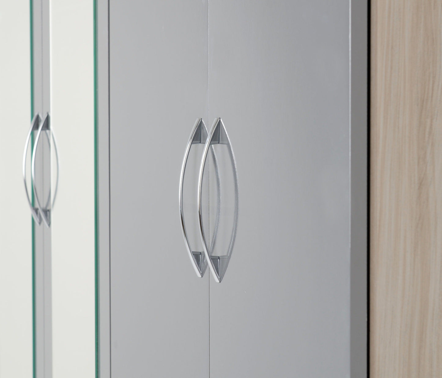 Nevada 6 Door 2 Drawer Mirrored Wardrobe