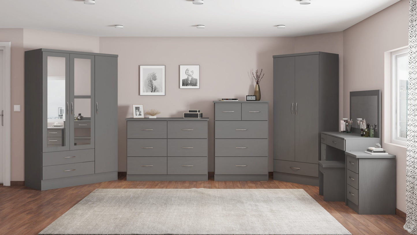 Nevada 3+2 Drawer Chest