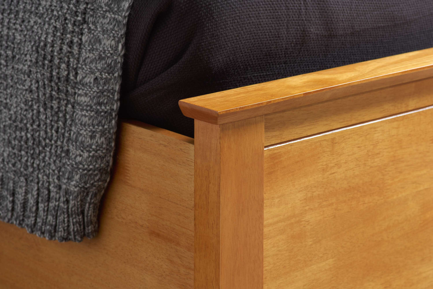 Phoenix Oak Ottoman Storage Bed