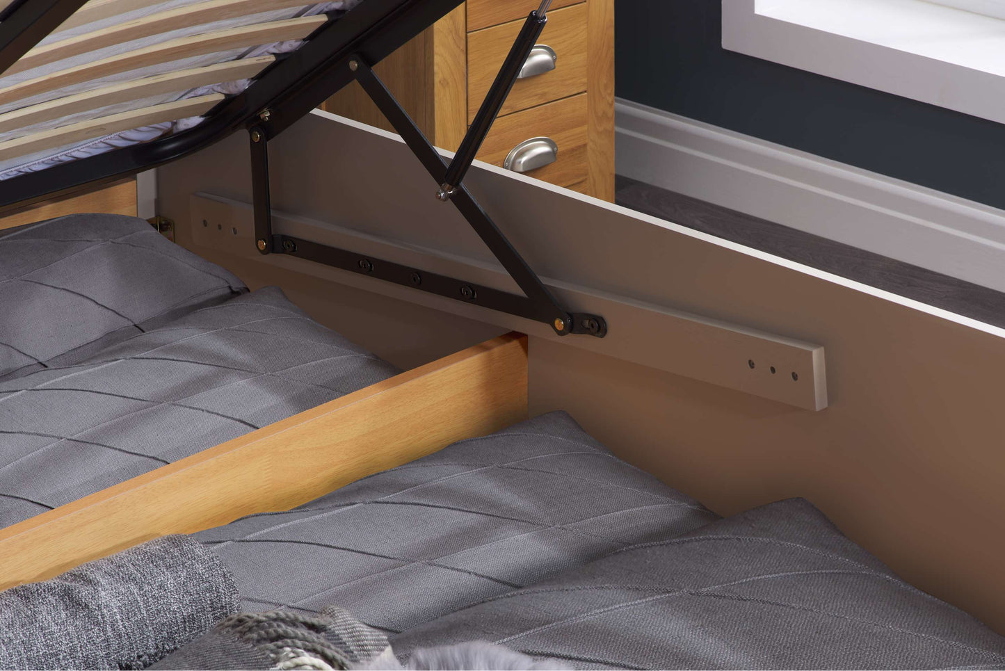 Phoenix Pearl Grey Ottoman Storage Bed