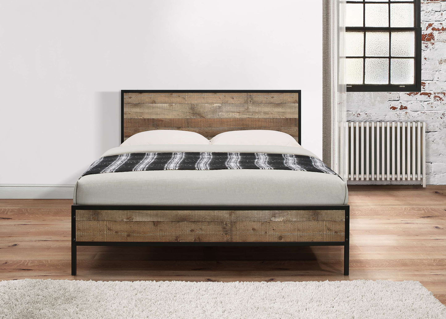 Urban Metal & Wooden Frame Bed