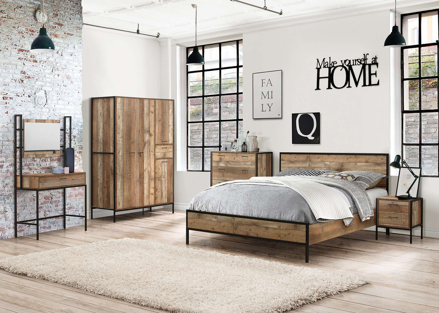 Urban Metal & Wooden Frame Bed