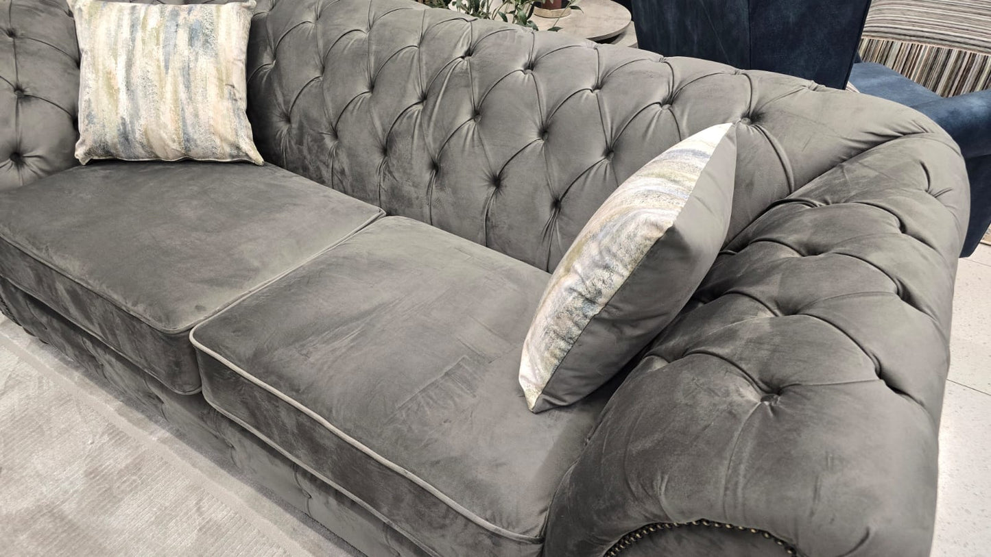 Winchester Fabric 3+1+1 Sofas
